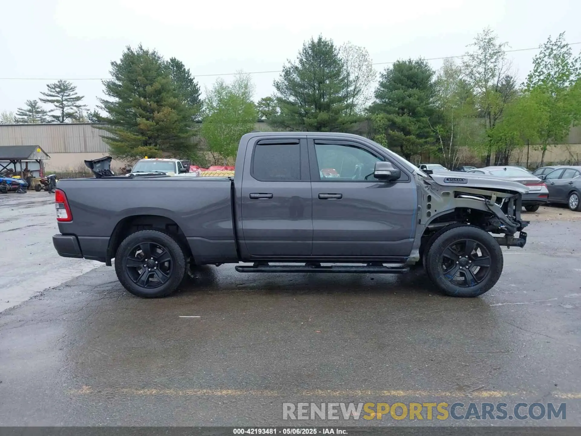 13 Photograph of a damaged car 1C6SRFBT9LN292321 RAM 1500 2020