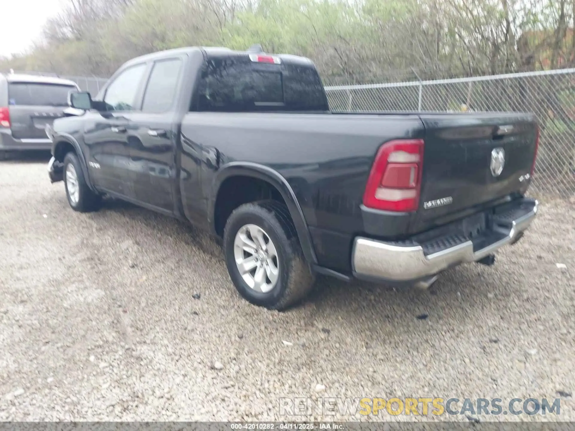 3 Фотография поврежденного автомобиля 1C6SRFDT7LN307346 RAM 1500 2020