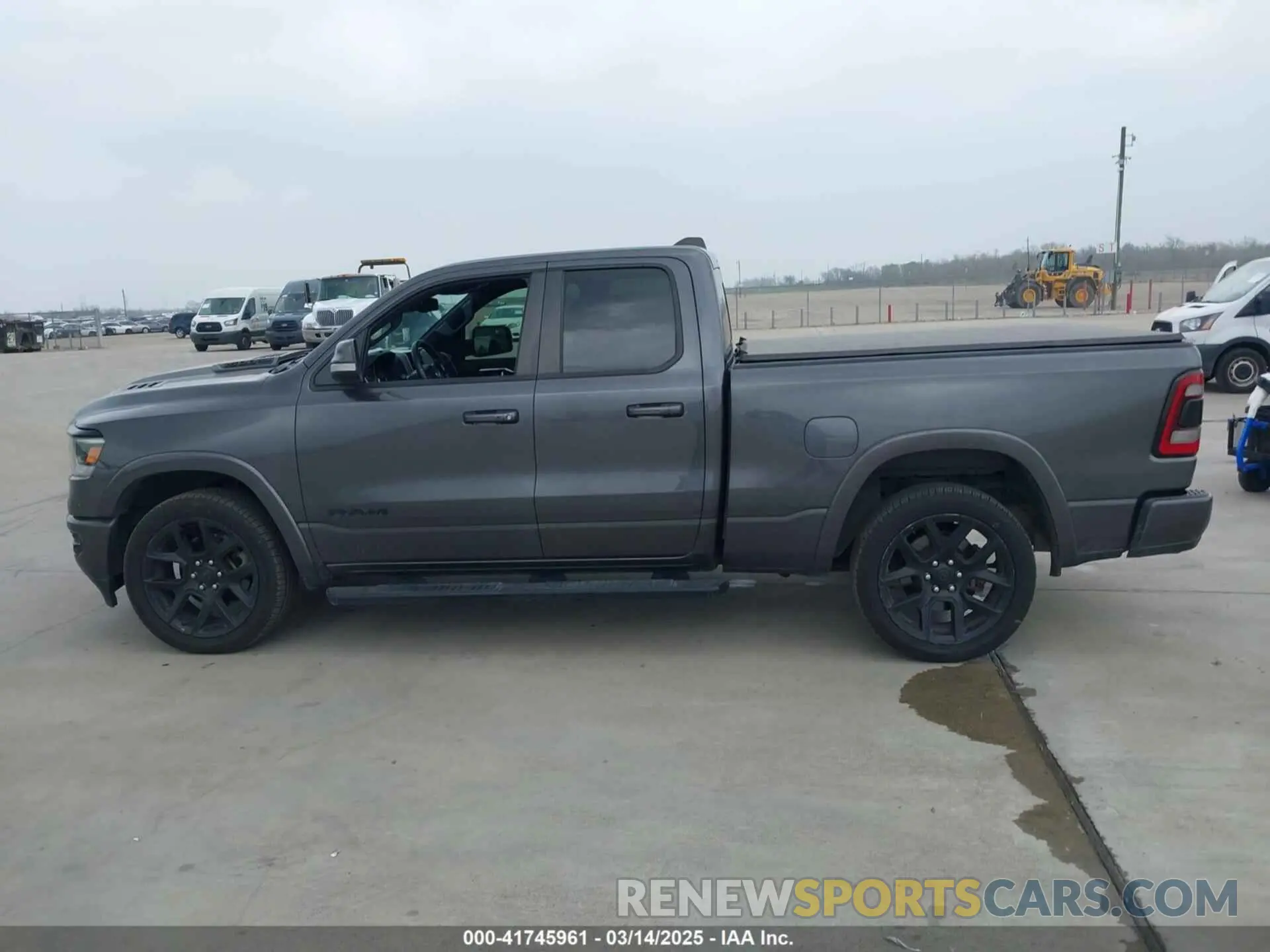 14 Photograph of a damaged car 1C6SRFDT7LN338872 RAM 1500 2020