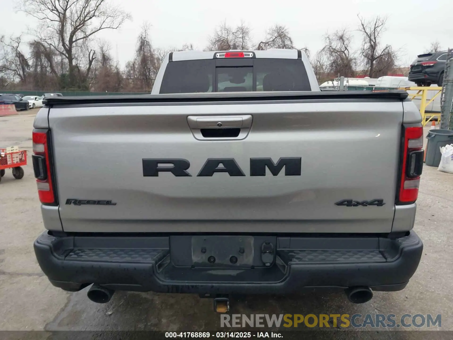 16 Фотография поврежденного автомобиля 1C6SRFET1LN114950 RAM 1500 2020