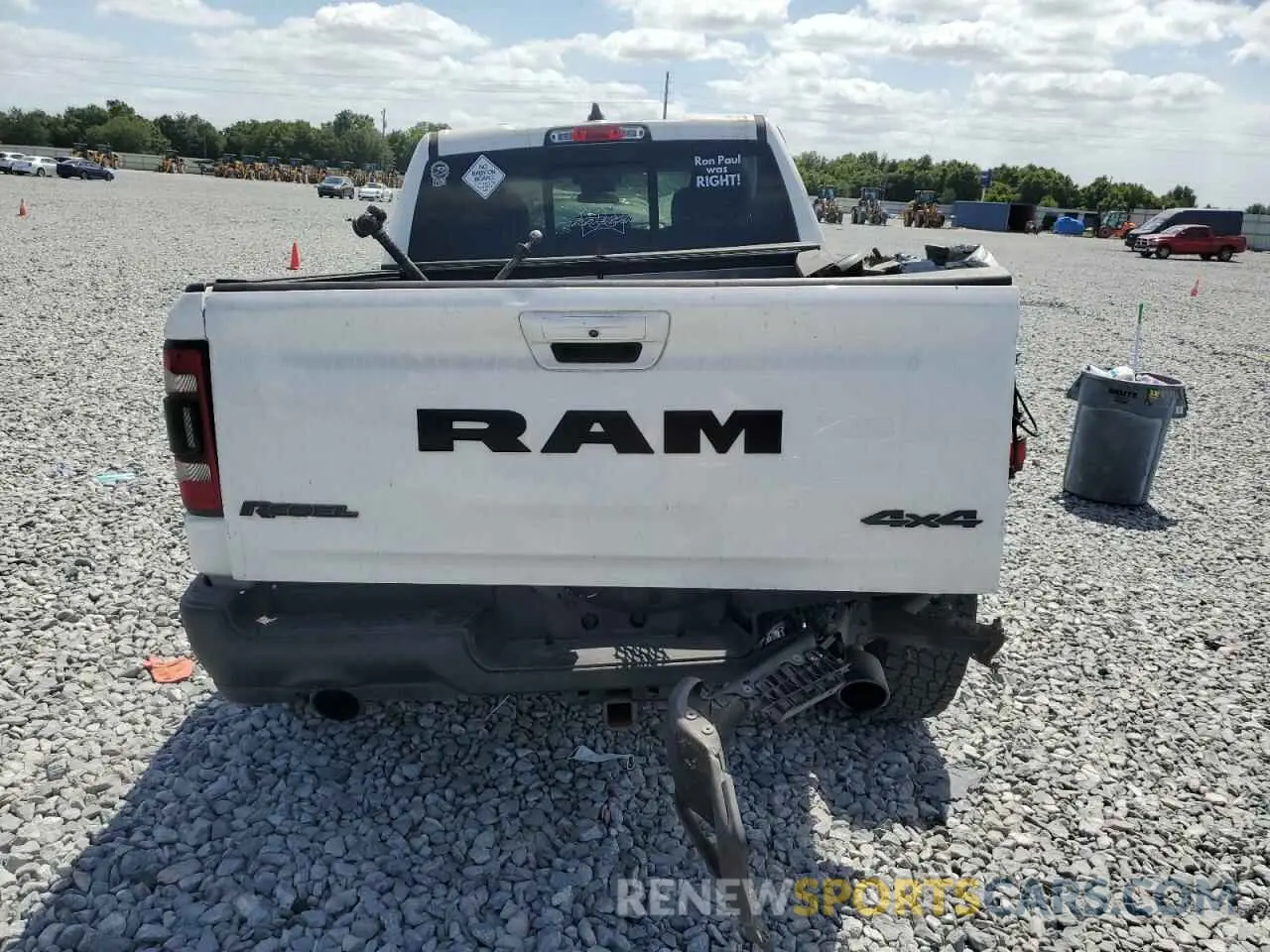 6 Photograph of a damaged car 1C6SRFET9LN258178 RAM 1500 2020