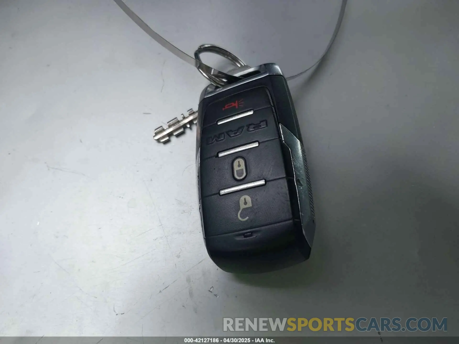 11 Фотография поврежденного автомобиля 1C6SRFFM0LN248291 RAM 1500 2020
