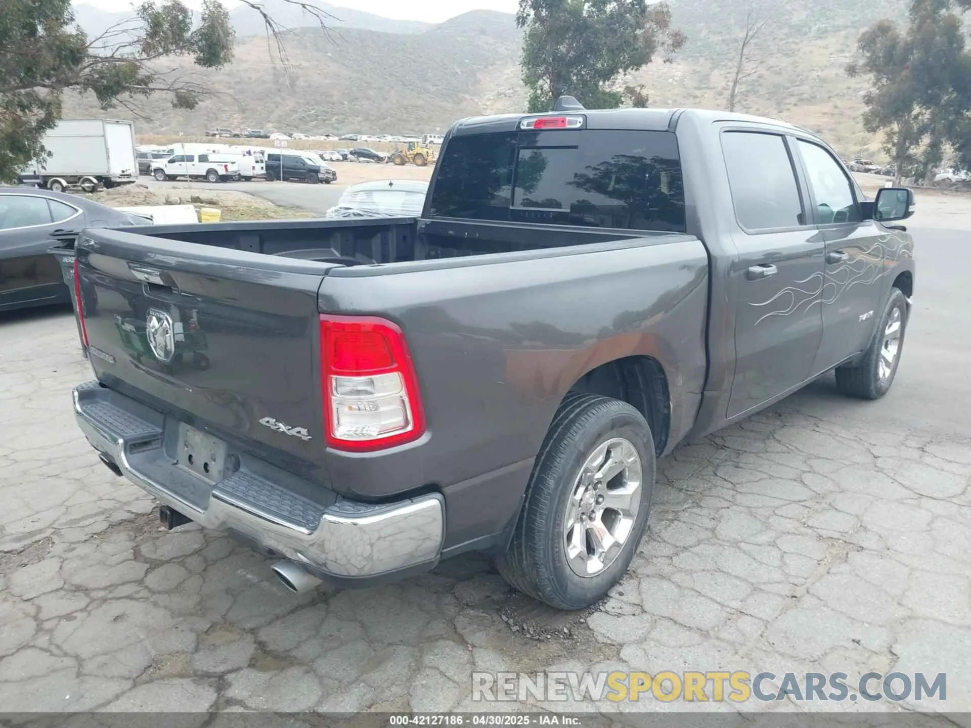 4 Фотография поврежденного автомобиля 1C6SRFFM0LN248291 RAM 1500 2020