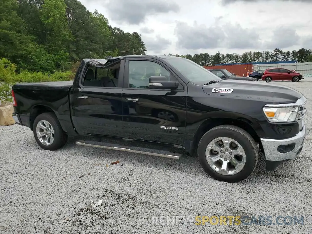 4 Photograph of a damaged car 1C6SRFFM7LN248711 RAM 1500 2020