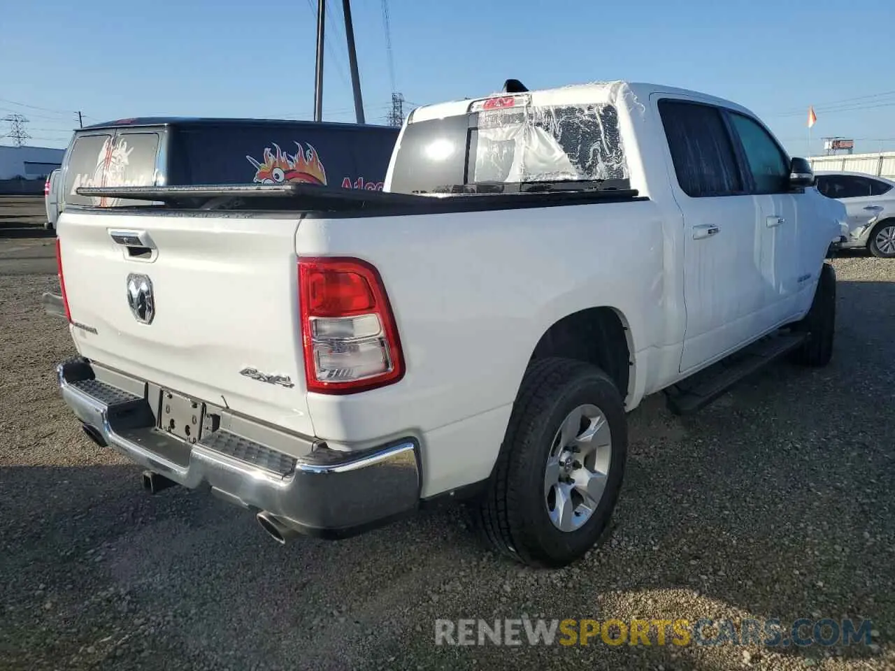 3 Photograph of a damaged car 1C6SRFFT1LN403678 RAM 1500 2020