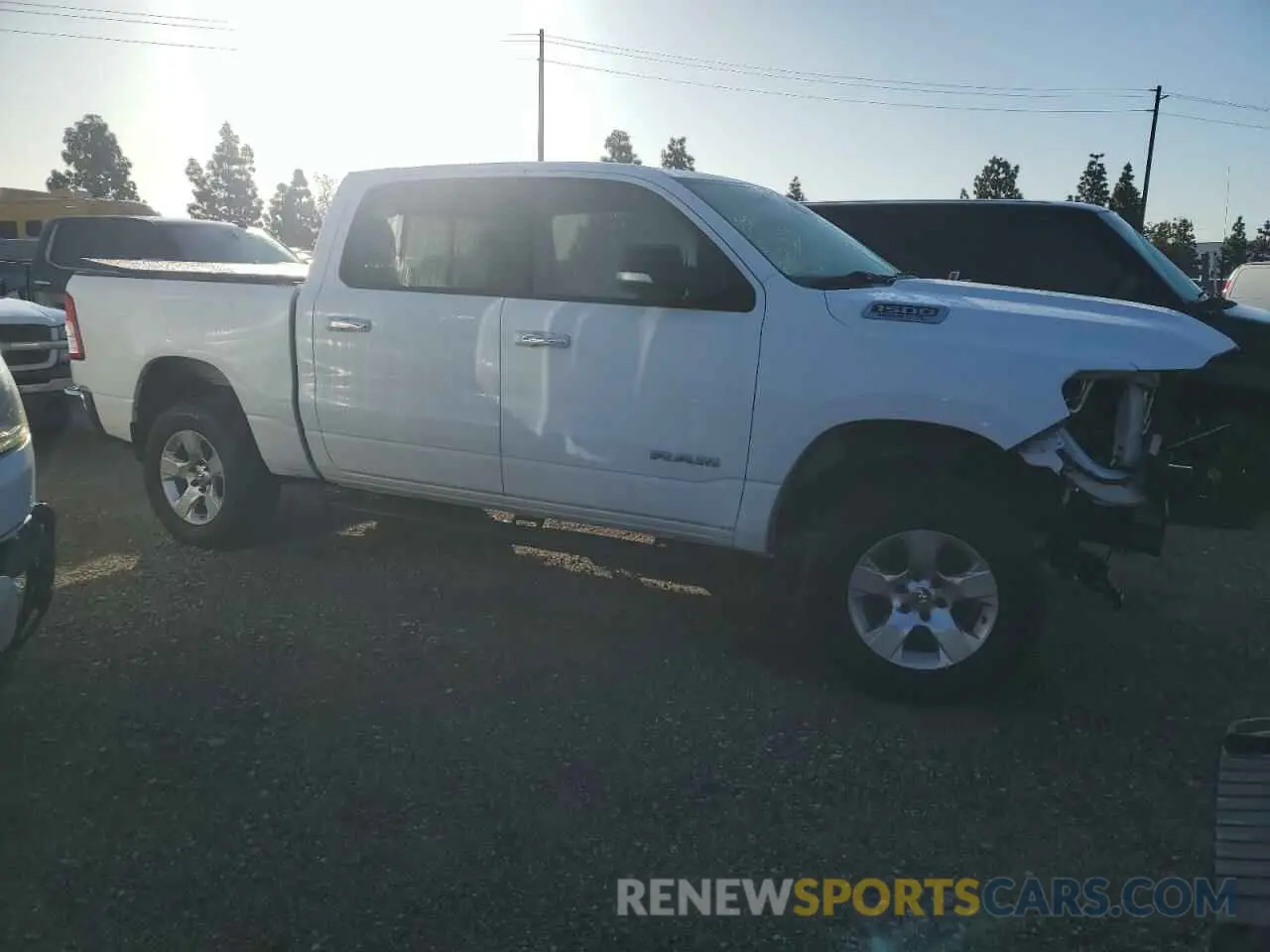 4 Photograph of a damaged car 1C6SRFFT1LN403678 RAM 1500 2020