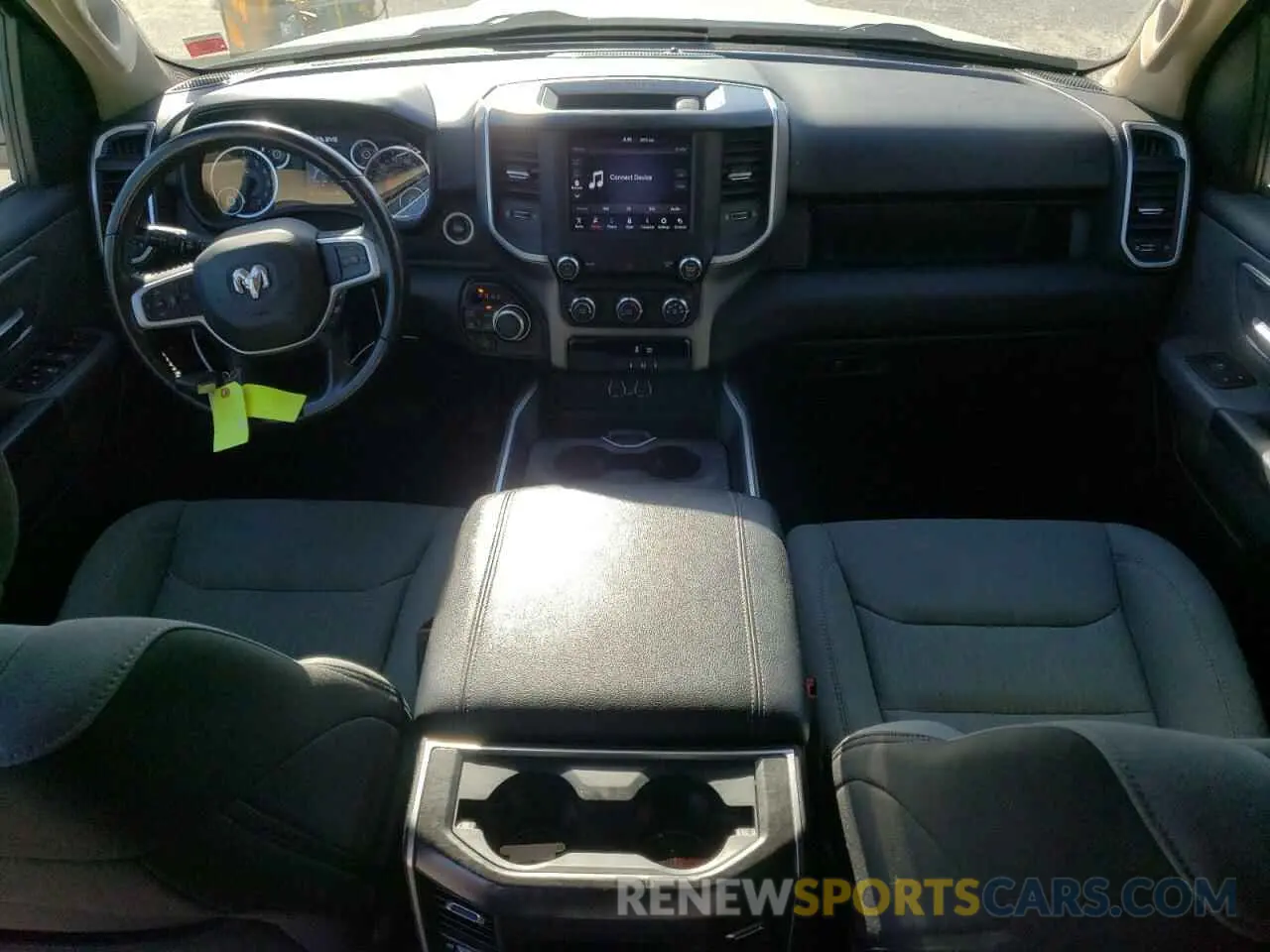 8 Photograph of a damaged car 1C6SRFFT1LN403678 RAM 1500 2020