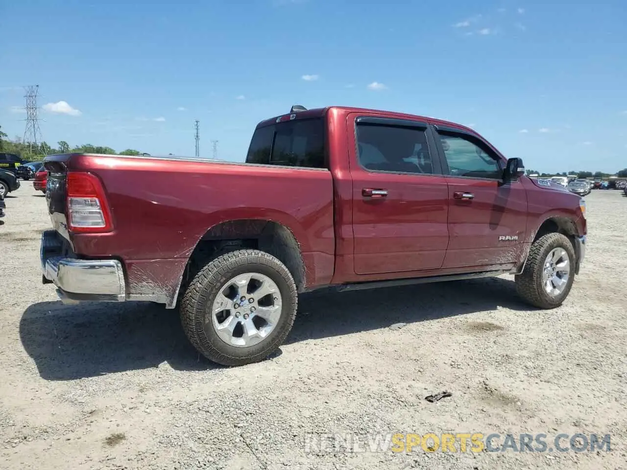 3 Photograph of a damaged car 1C6SRFFT1LN404314 RAM 1500 2020