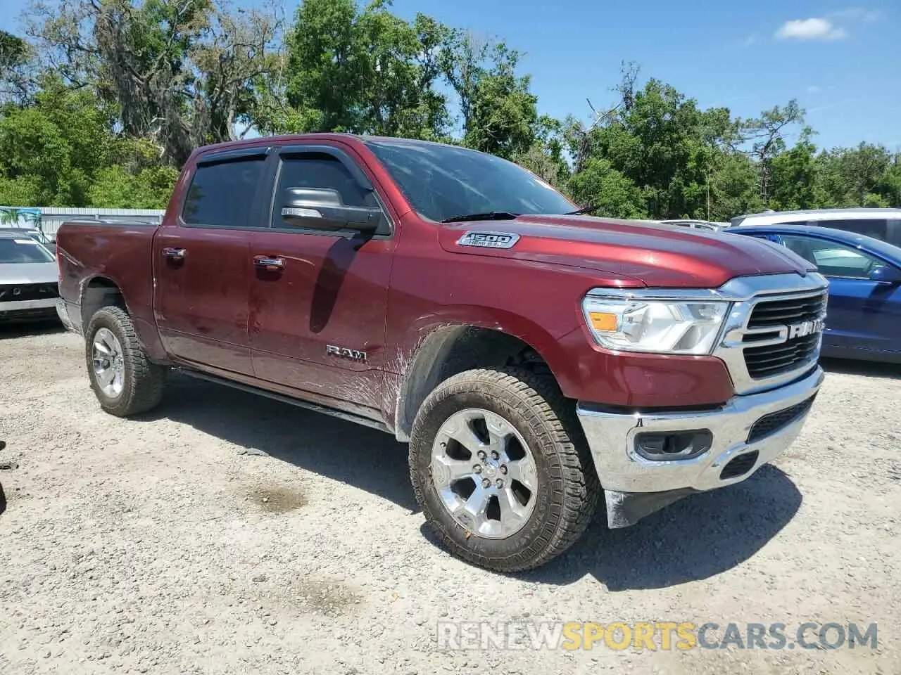4 Photograph of a damaged car 1C6SRFFT1LN404314 RAM 1500 2020
