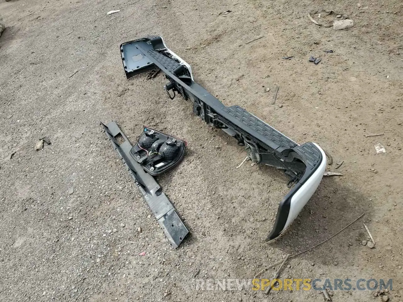 13 Photograph of a damaged car 1C6SRFFT2LN159491 RAM 1500 2020