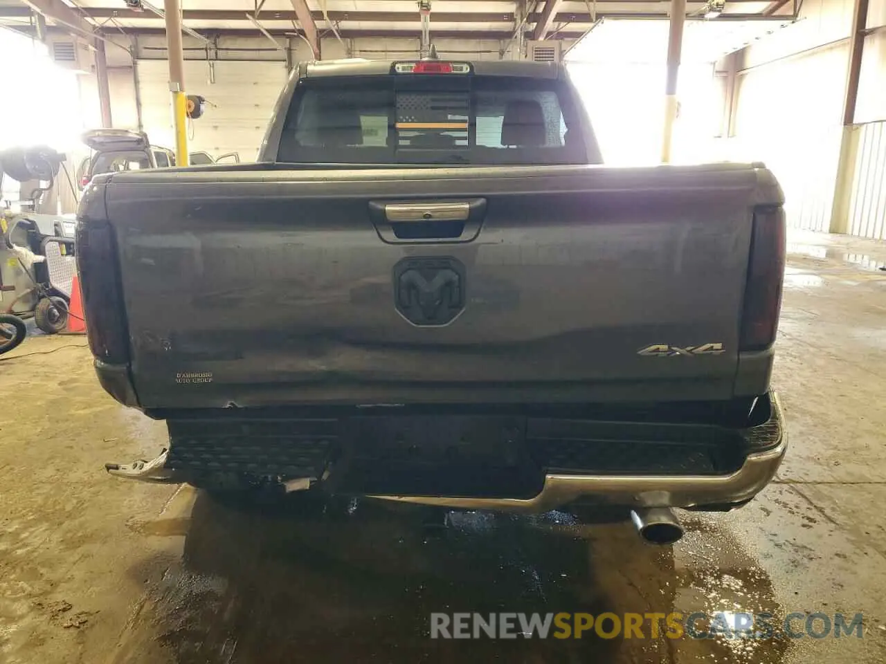 6 Фотография поврежденного автомобиля 1C6SRFFT4LN140098 RAM 1500 2020