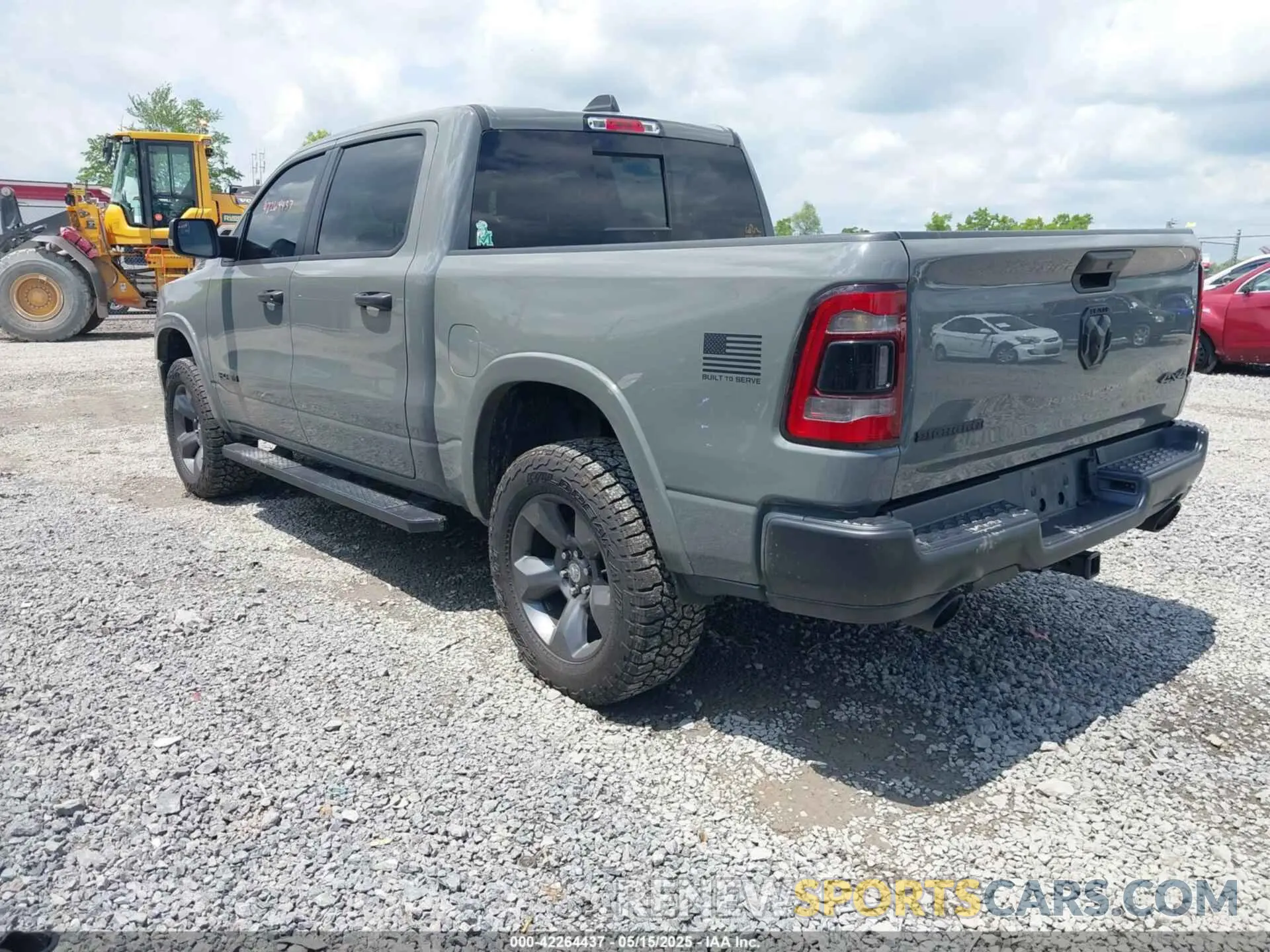 3 Photograph of a damaged car 1C6SRFFT4LN381627 RAM 1500 2020