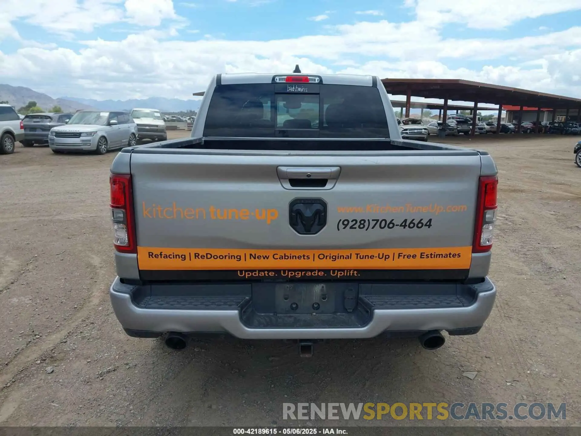 16 Photograph of a damaged car 1C6SRFFT5LN162191 RAM 1500 2020