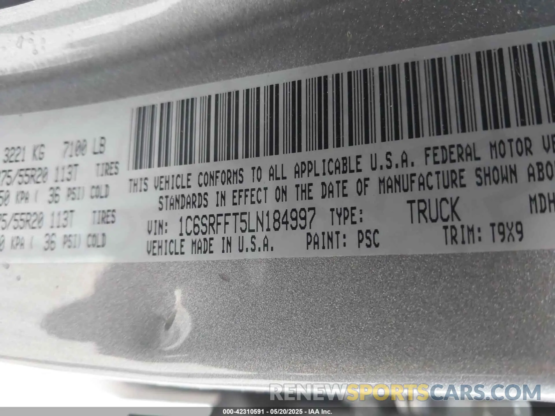9 Photograph of a damaged car 1C6SRFFT5LN184997 RAM 1500 2020