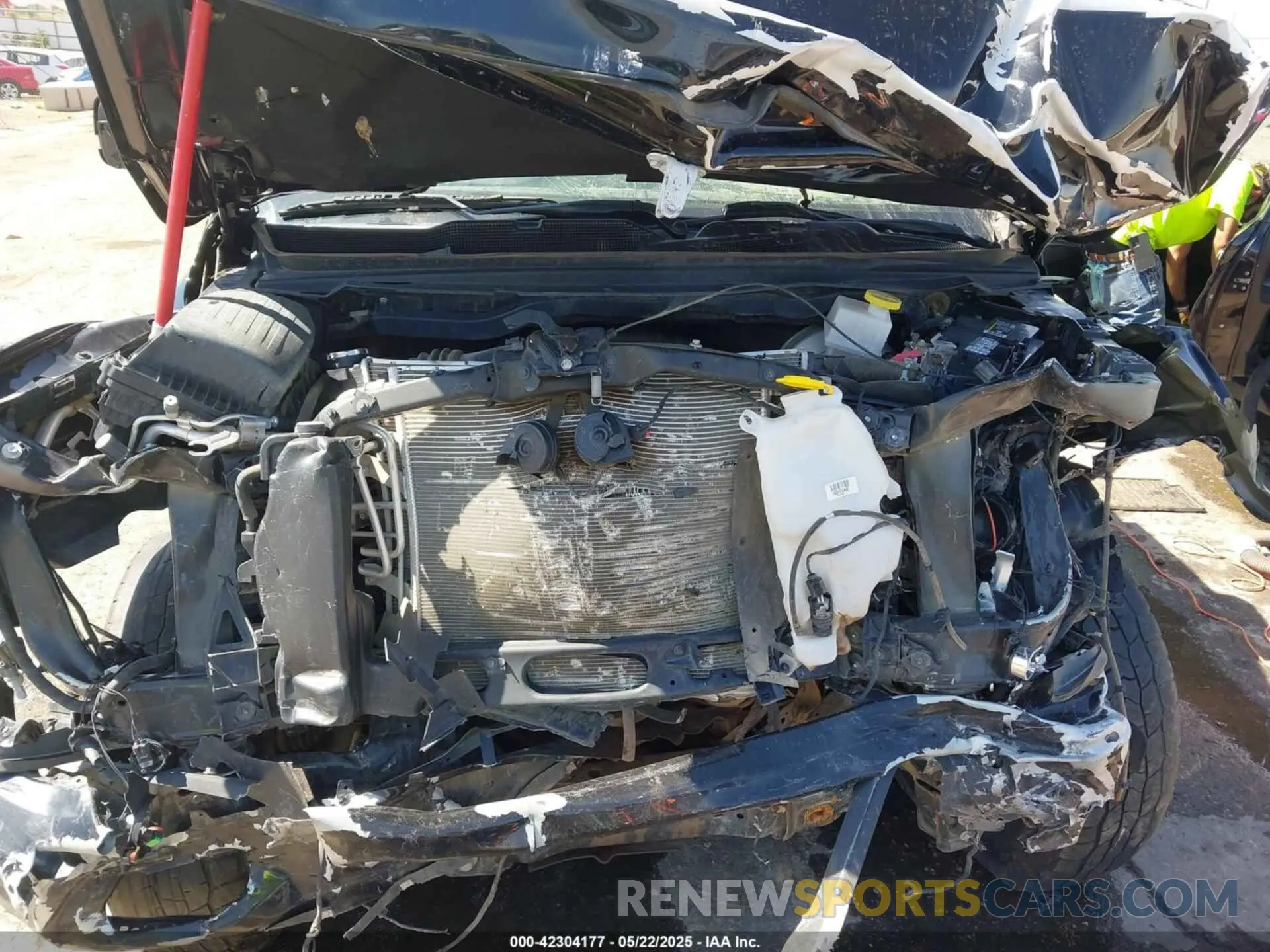 10 Photograph of a damaged car 1C6SRFFT6LN173474 RAM 1500 2020