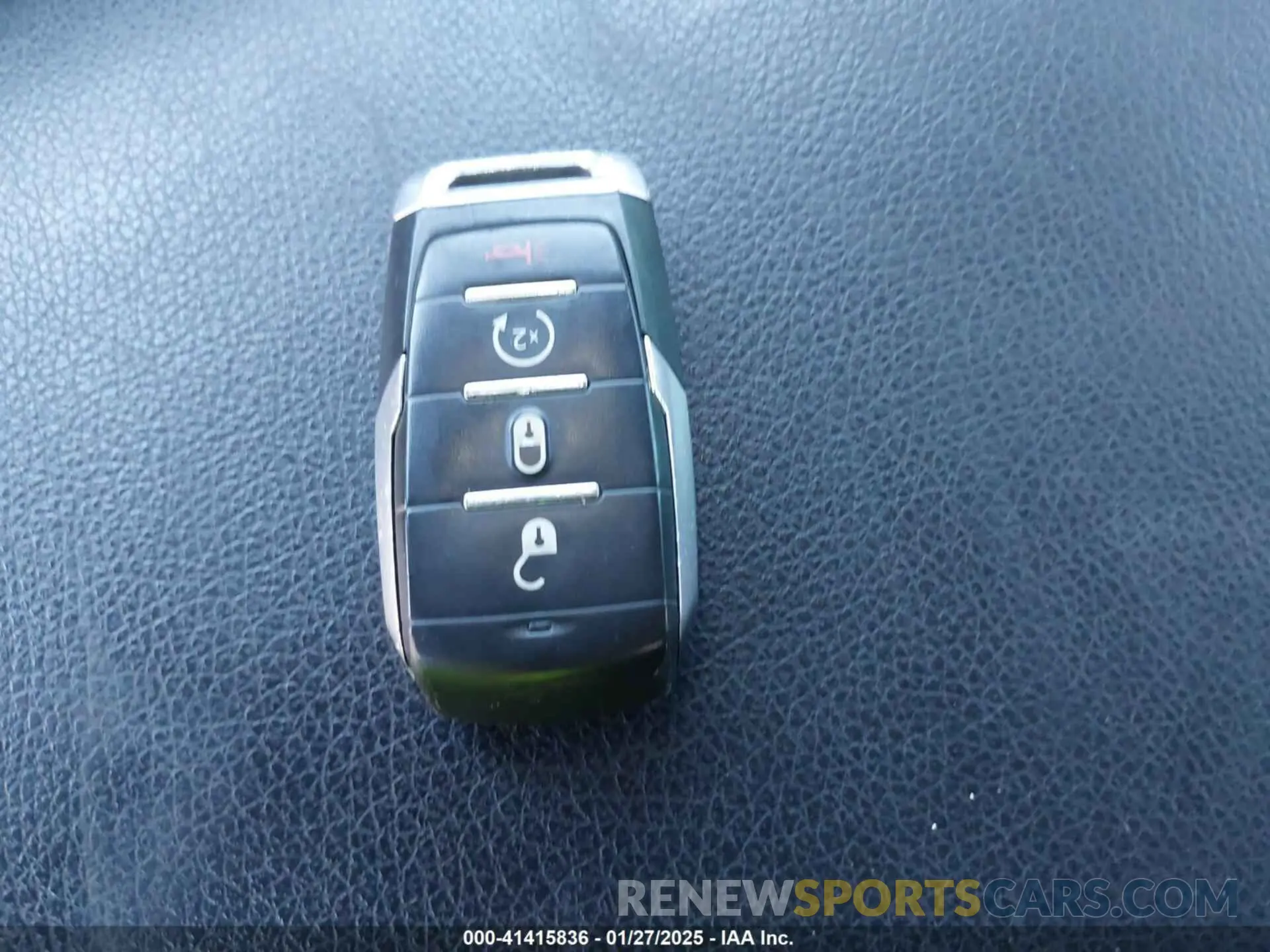 11 Фотография поврежденного автомобиля 1C6SRFFT6LN286339 RAM 1500 2020