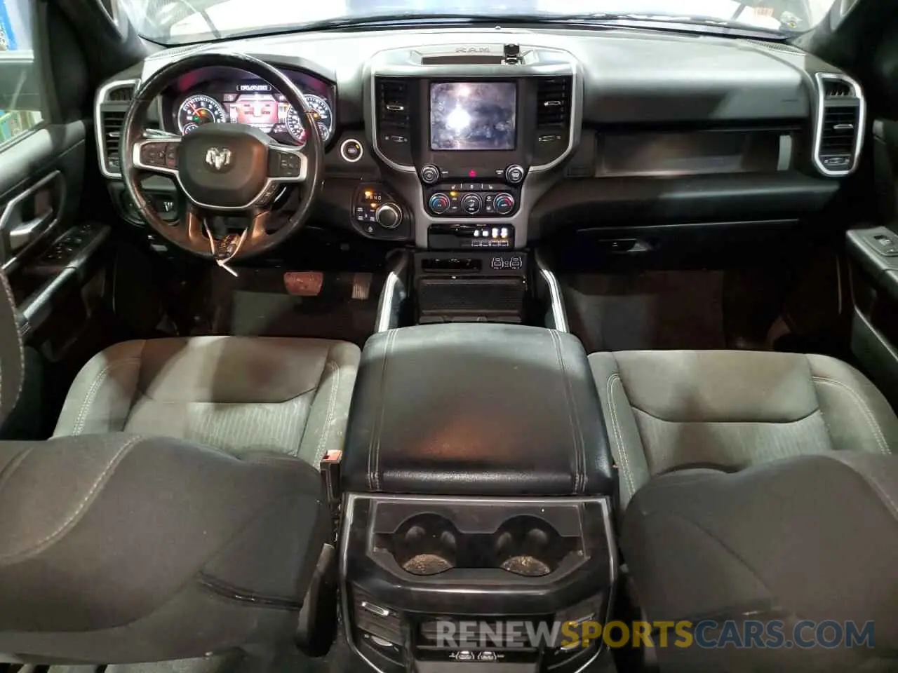 8 Фотография поврежденного автомобиля 1C6SRFFT7LN399927 RAM 1500 2020