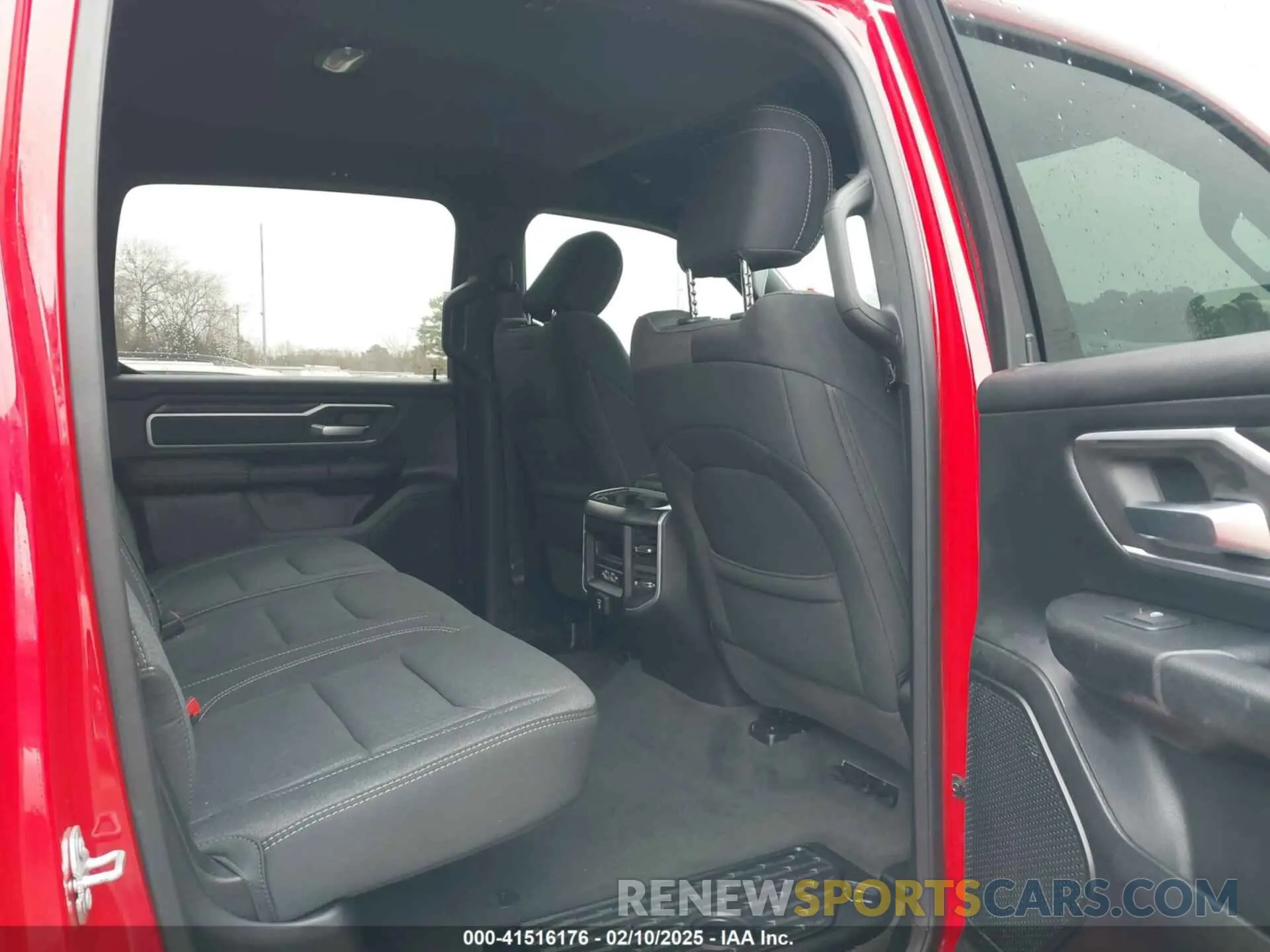 8 Фотография поврежденного автомобиля 1C6SRFFT8LN284642 RAM 1500 2020