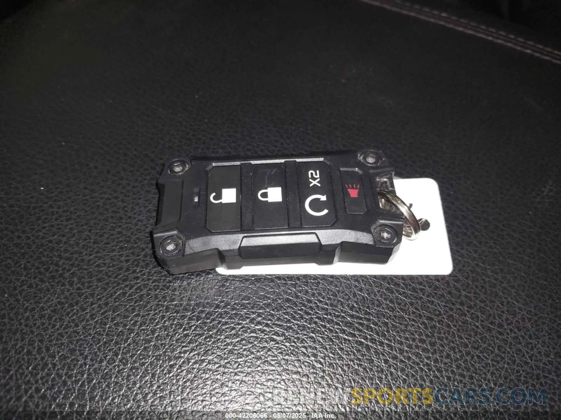 11 Photograph of a damaged car 1C6SRFFT8LN308129 RAM 1500 2020