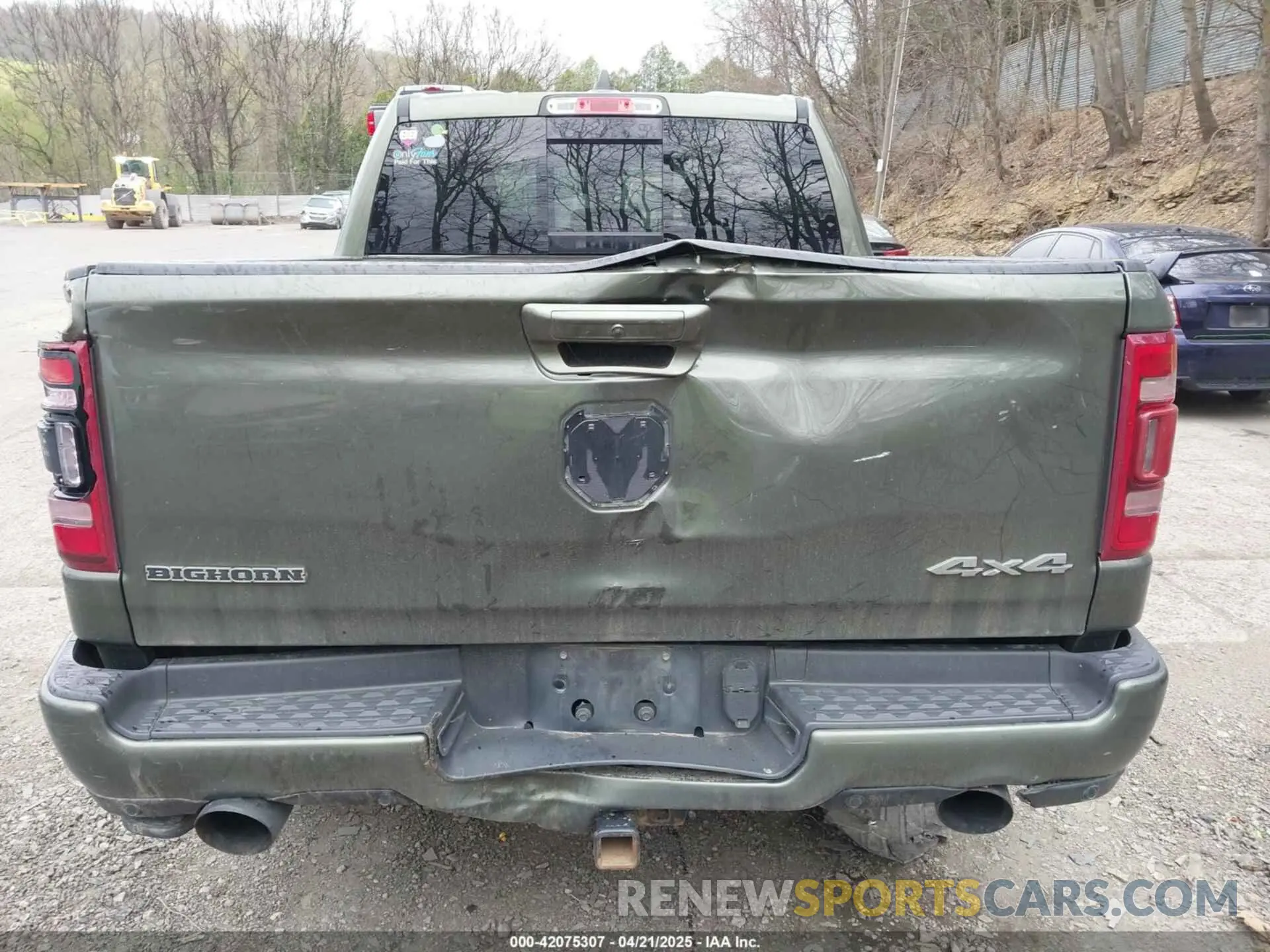 17 Фотография поврежденного автомобиля 1C6SRFFT8LN326825 RAM 1500 2020
