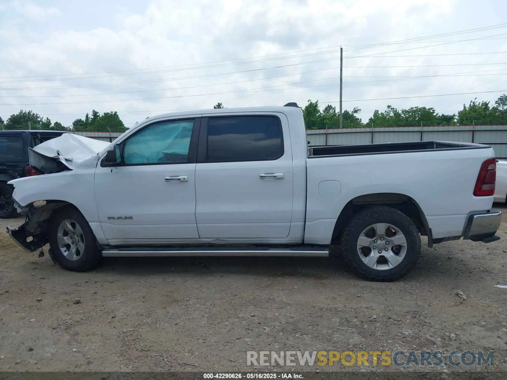 13 Фотография поврежденного автомобиля 1C6SRFFT9LN321942 RAM 1500 2020
