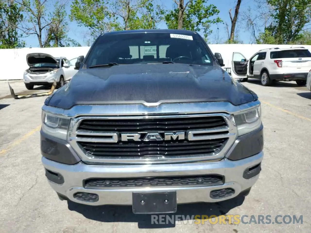 5 Photograph of a damaged car 1C6SRFFT9LN364080 RAM 1500 2020