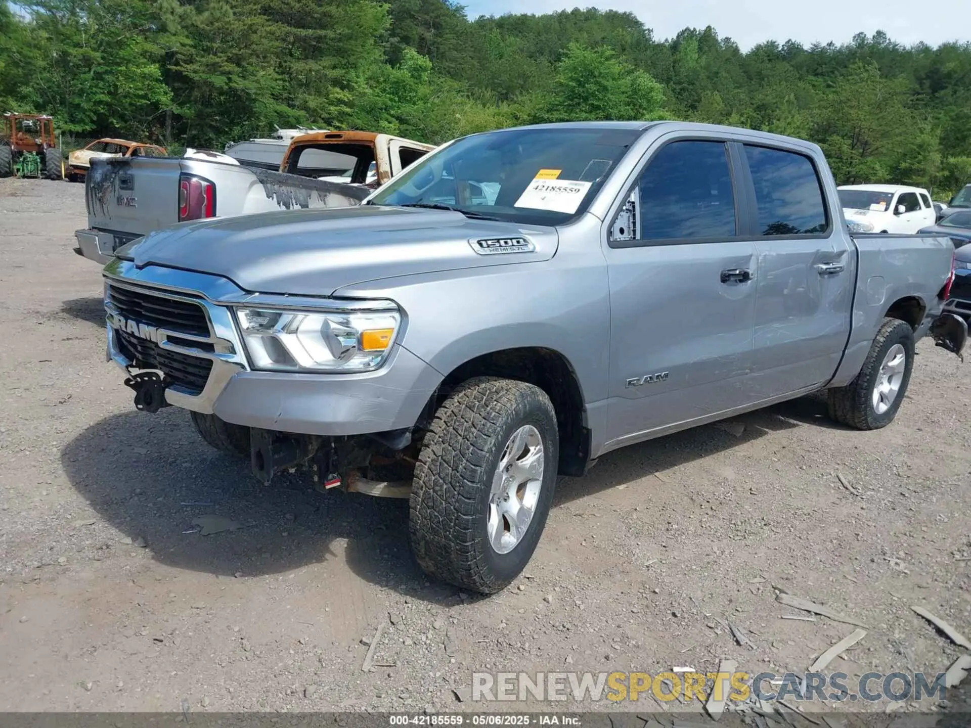 2 Photograph of a damaged car 1C6SRFFTXLN101550 RAM 1500 2020