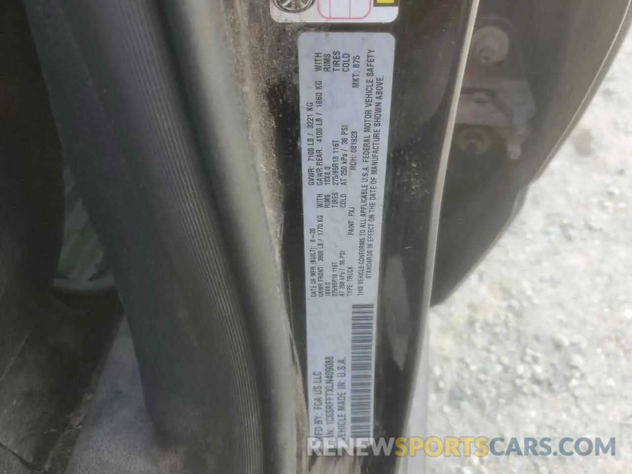 13 Photograph of a damaged car 1C6SRFFTXLN409088 RAM 1500 2020