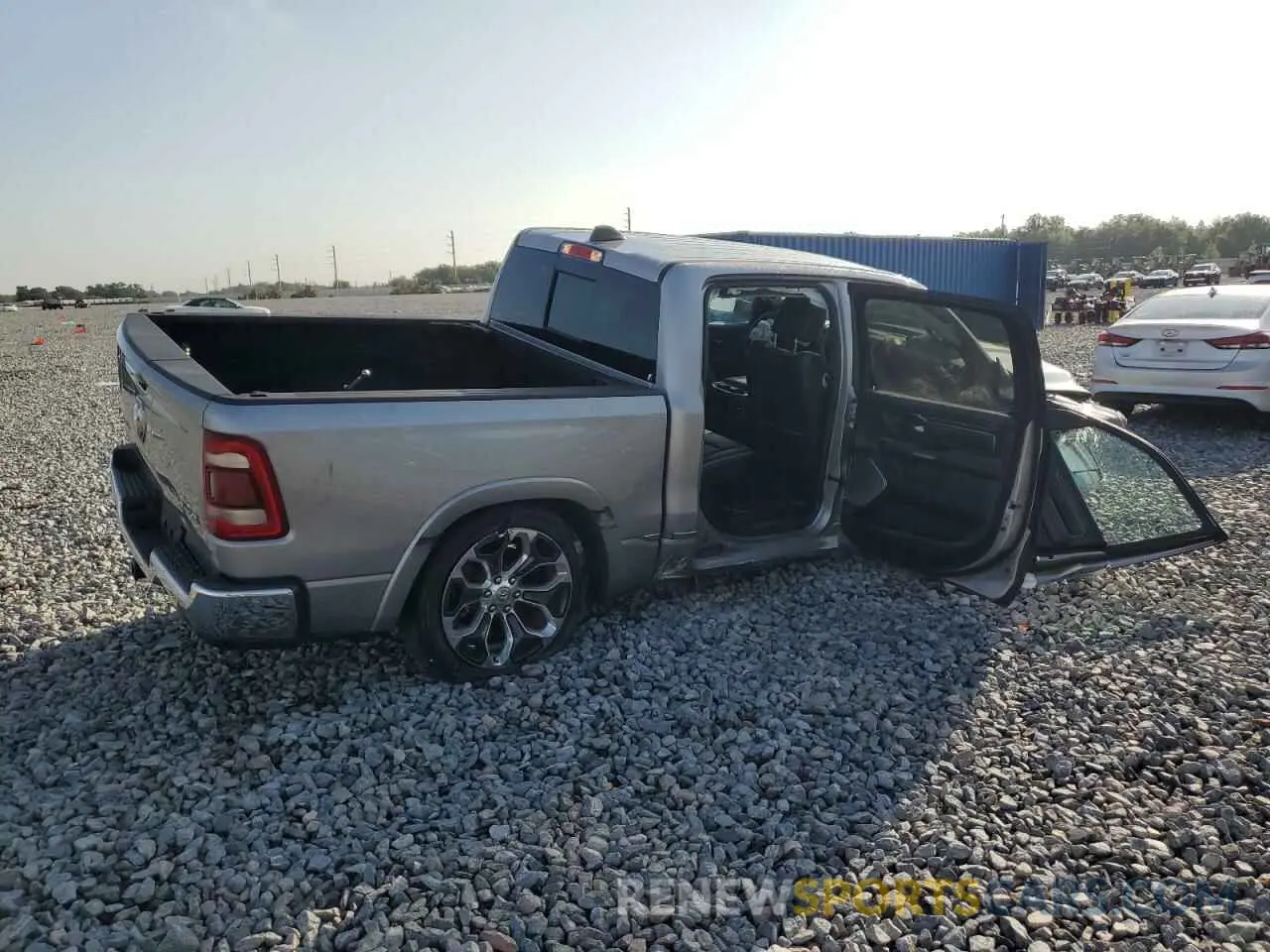 3 Фотография поврежденного автомобиля 1C6SRFHT4LN417670 RAM 1500 2020