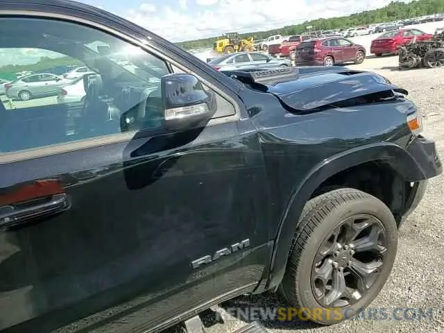 13 Photograph of a damaged car 1C6SRFHT5LN291691 RAM 1500 2020