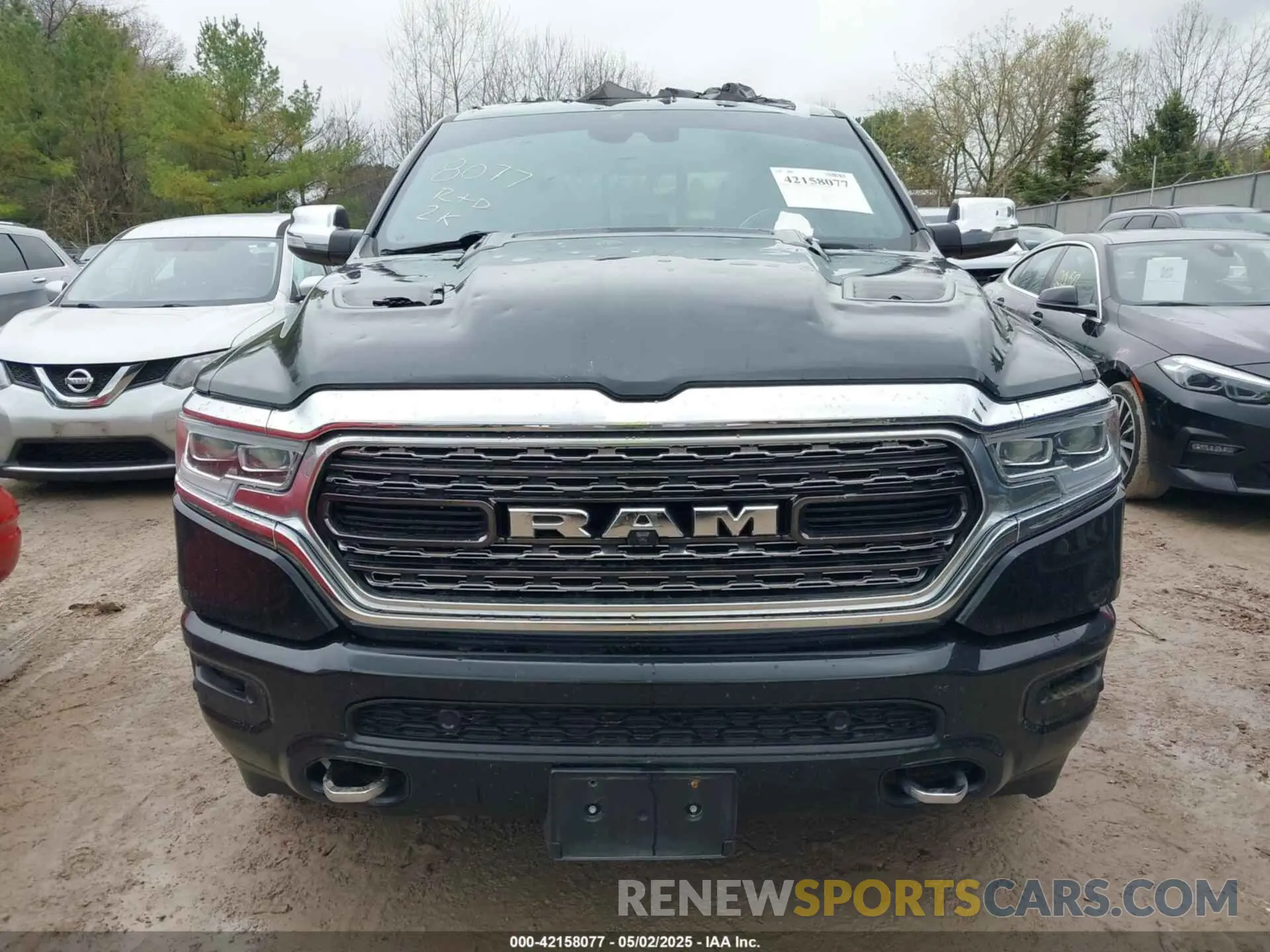 12 Photograph of a damaged car 1C6SRFHT5LN341876 RAM 1500 2020