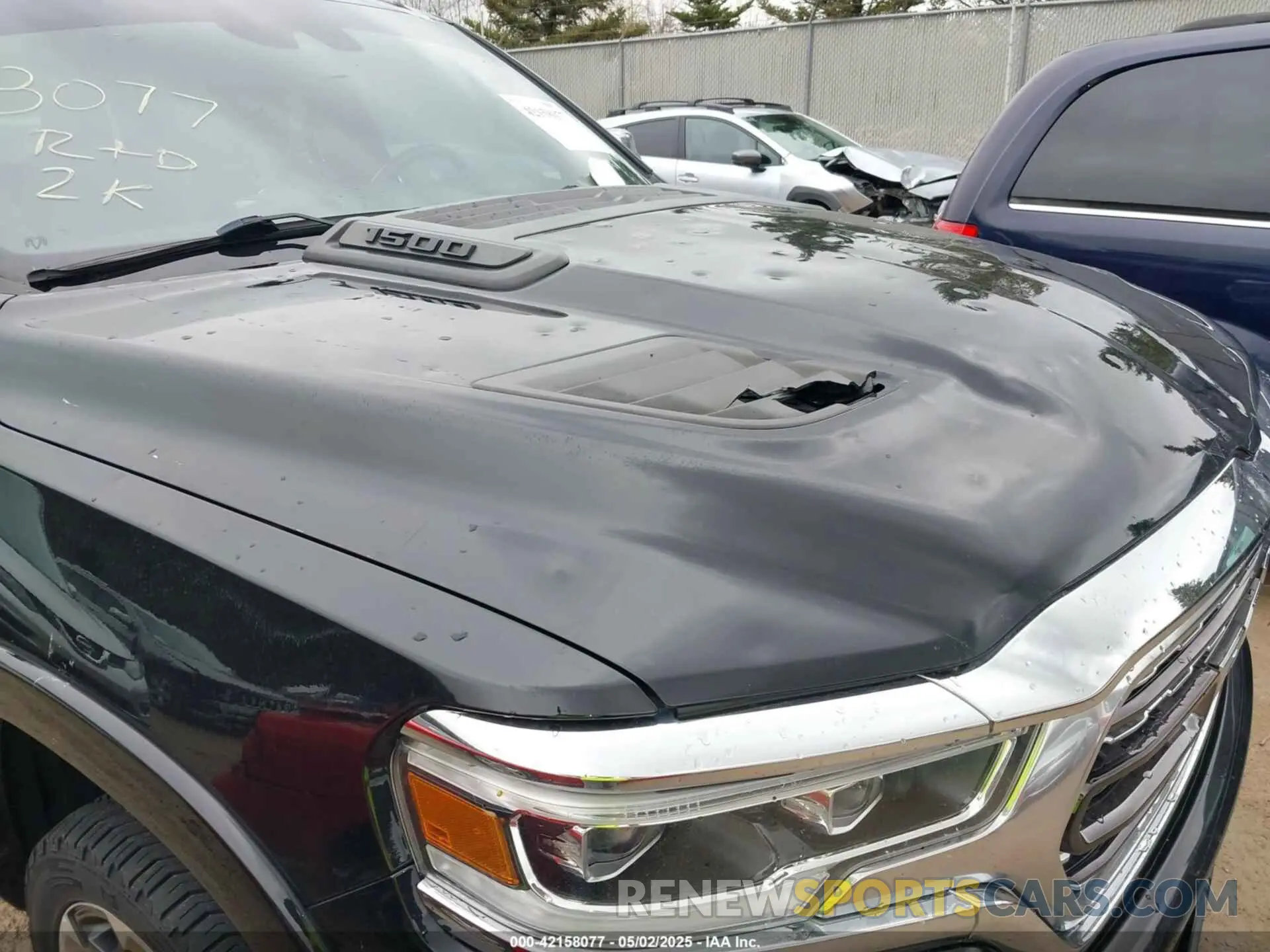 21 Photograph of a damaged car 1C6SRFHT5LN341876 RAM 1500 2020
