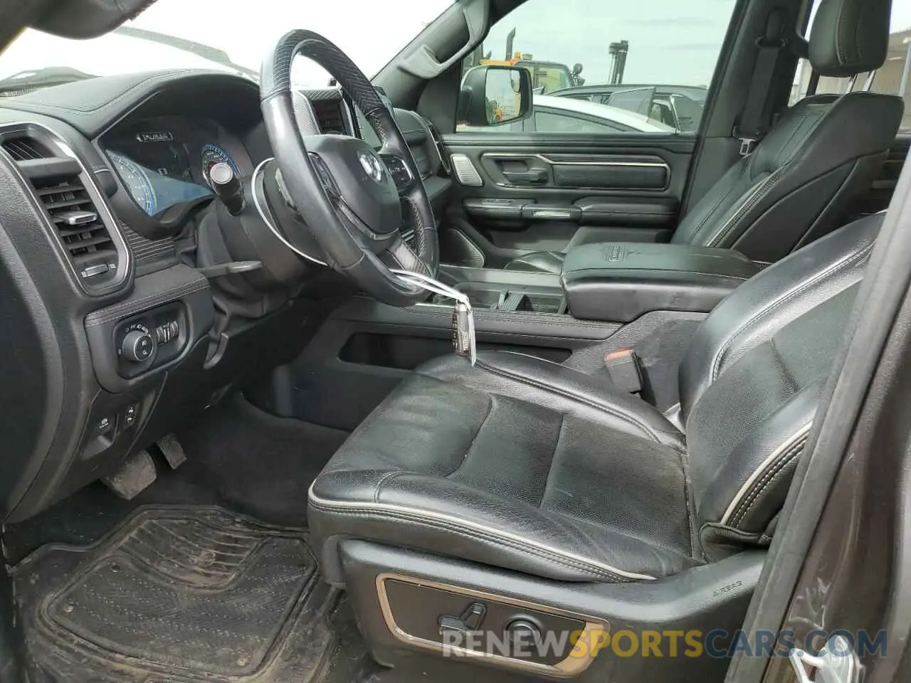 7 Фотография поврежденного автомобиля 1C6SRFHT7LN259275 RAM 1500 2020