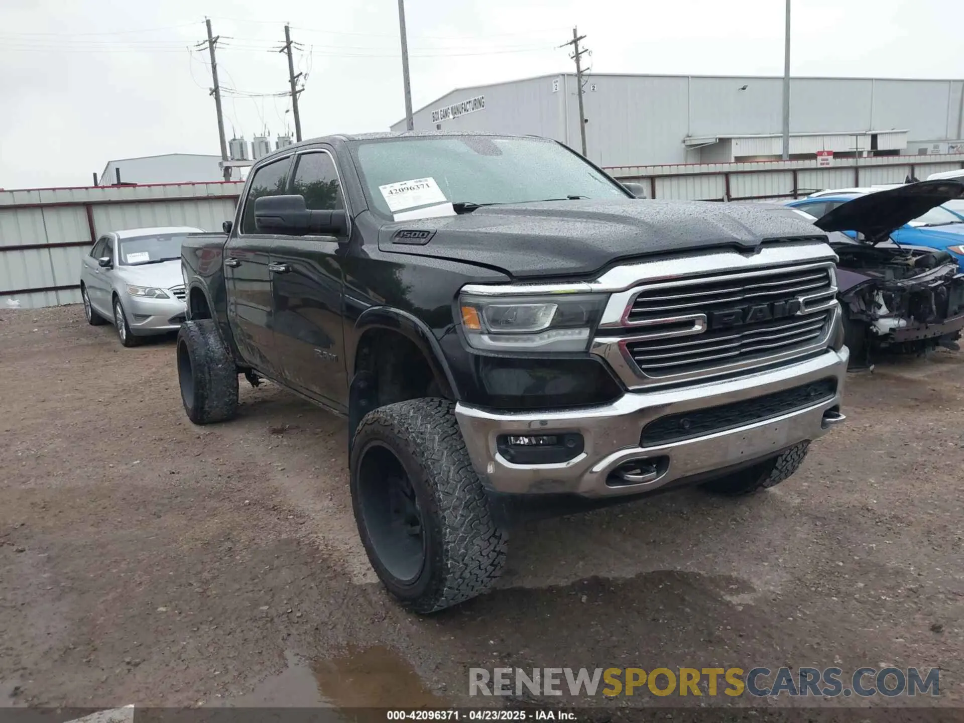 1 Фотография поврежденного автомобиля 1C6SRFJT1LN217761 RAM 1500 2020