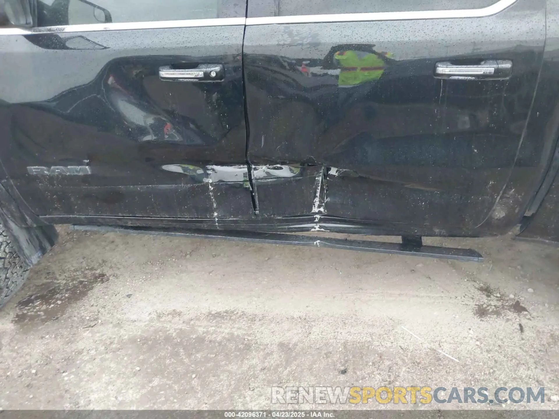 6 Фотография поврежденного автомобиля 1C6SRFJT1LN217761 RAM 1500 2020