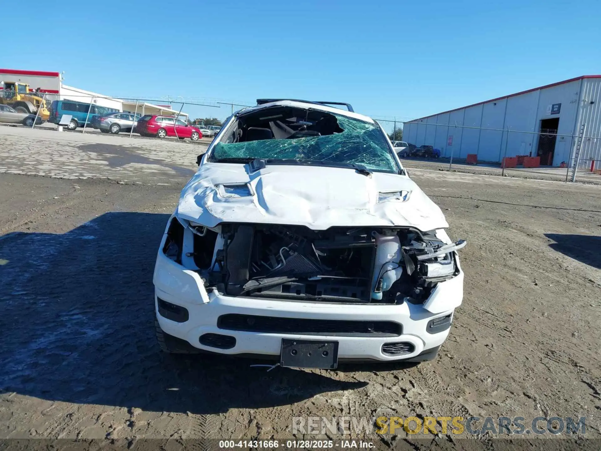 6 Photograph of a damaged car 1C6SRFJT2LN196015 RAM 1500 2020