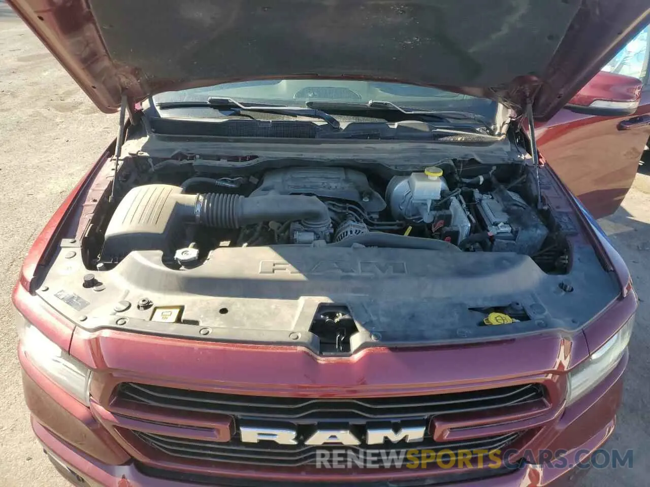11 Photograph of a damaged car 1C6SRFJT2LN213525 RAM 1500 2020