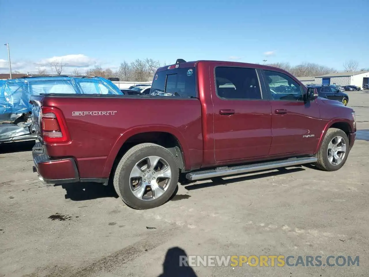 3 Photograph of a damaged car 1C6SRFJT2LN213525 RAM 1500 2020