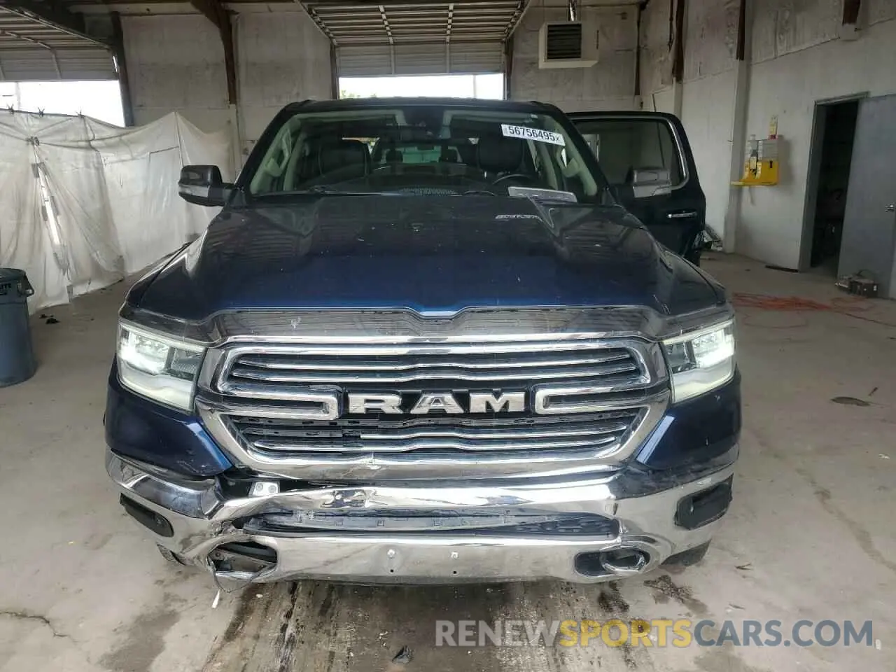 5 Photograph of a damaged car 1C6SRFJT2LN309512 RAM 1500 2020