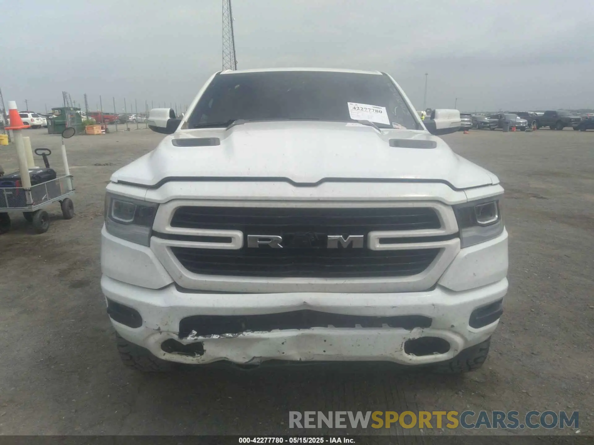 12 Фотография поврежденного автомобиля 1C6SRFJT6LN398405 RAM 1500 2020