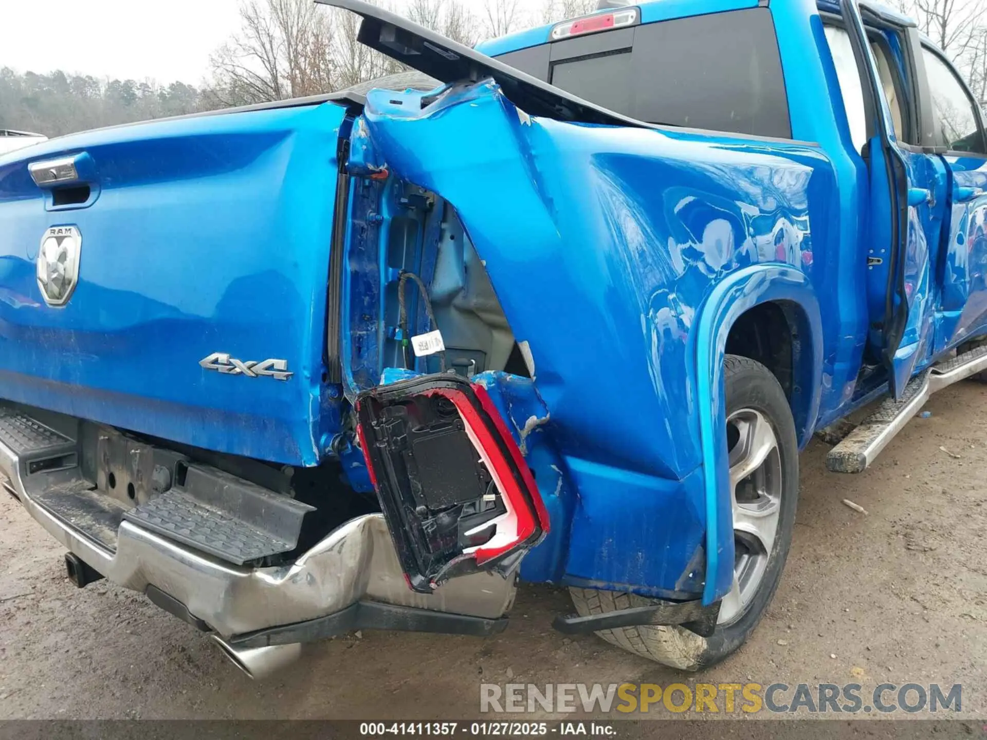 17 Photograph of a damaged car 1C6SRFJT7LN390801 RAM 1500 2020