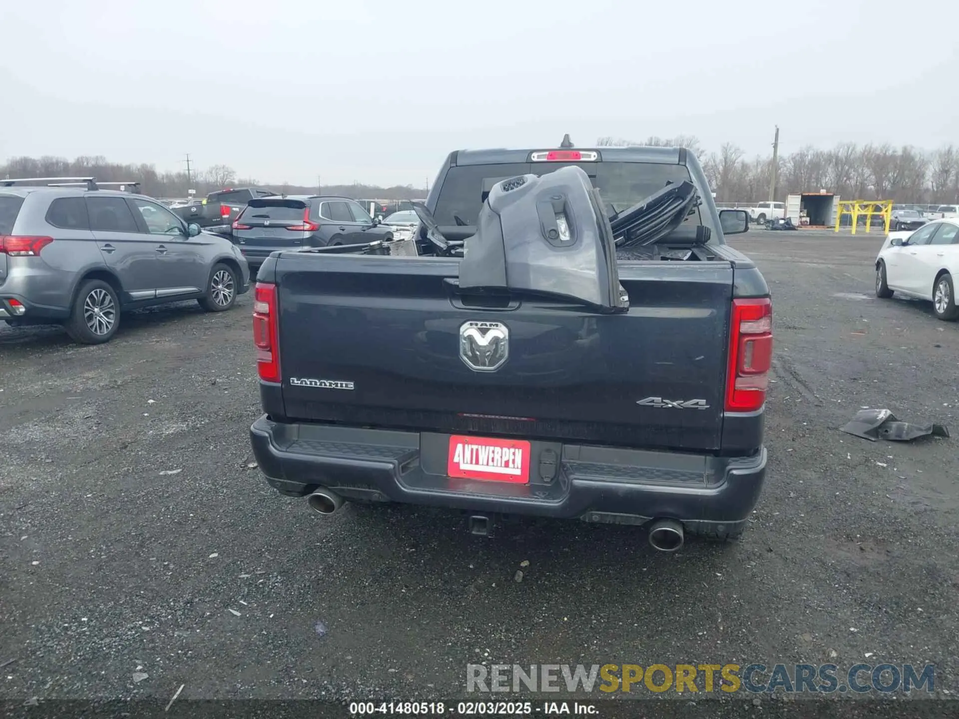 17 Фотография поврежденного автомобиля 1C6SRFJT9LN403497 RAM 1500 2020