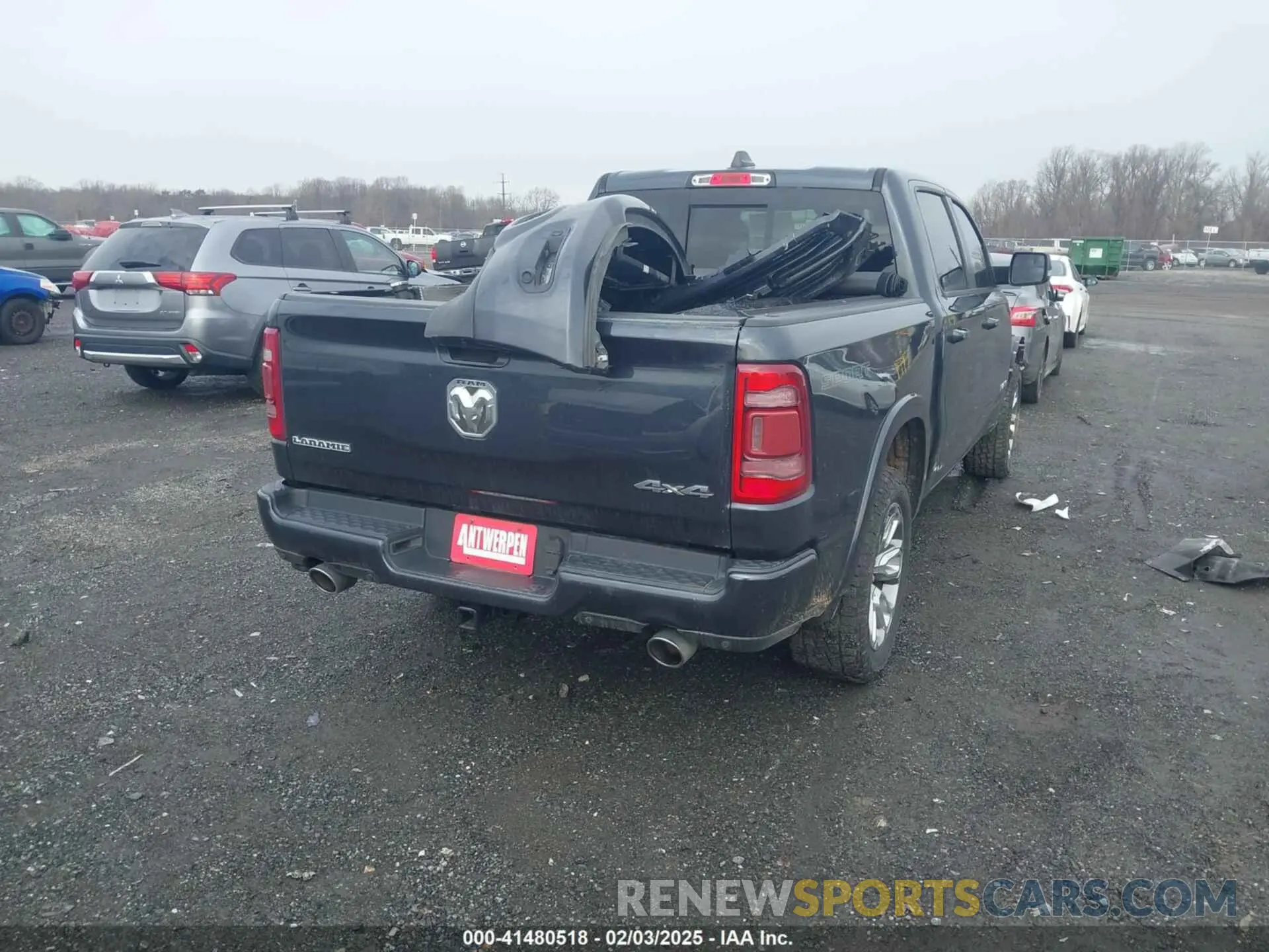 4 Фотография поврежденного автомобиля 1C6SRFJT9LN403497 RAM 1500 2020