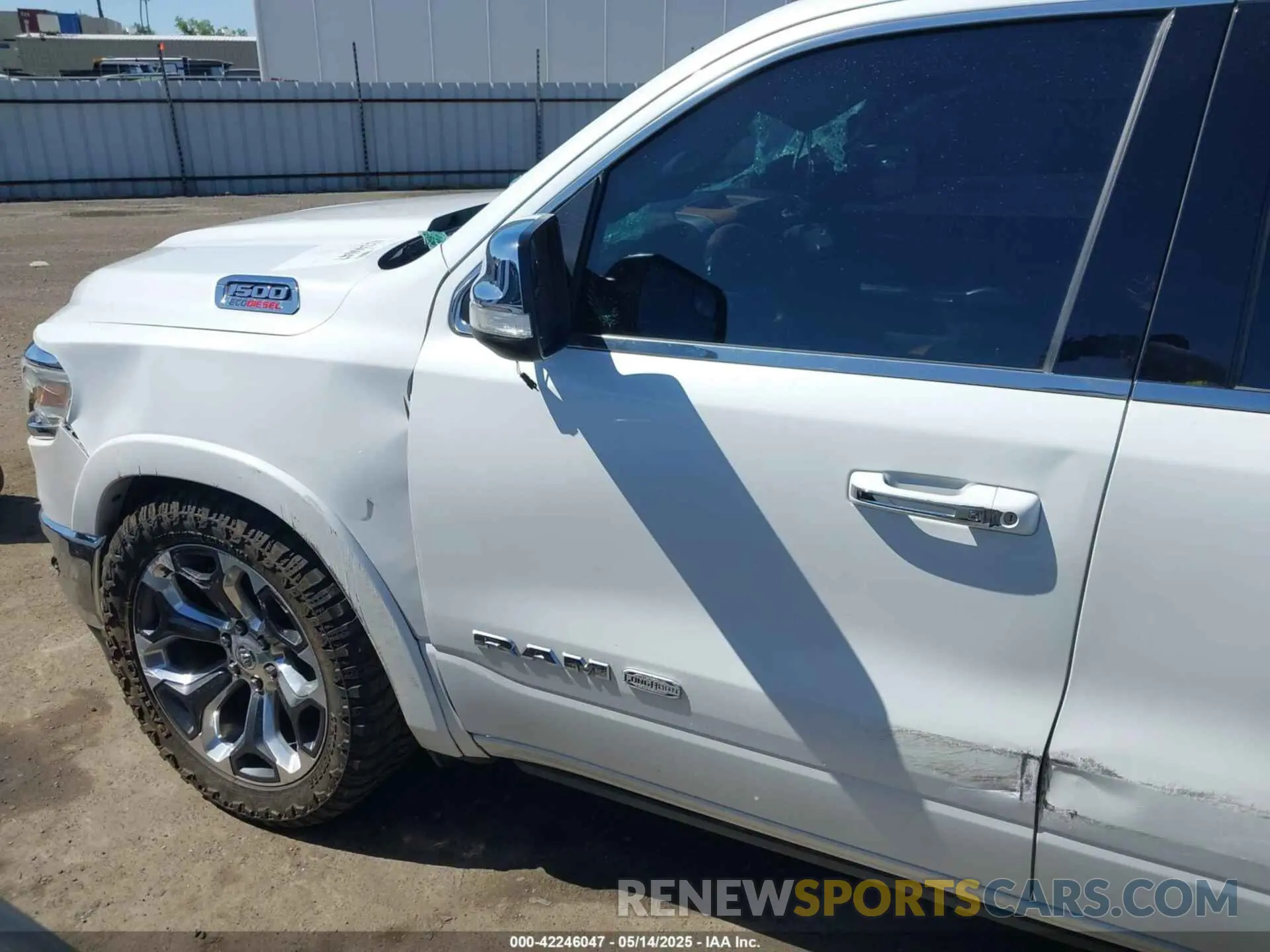 17 Фотография поврежденного автомобиля 1C6SRFKM9LN229373 RAM 1500 2020
