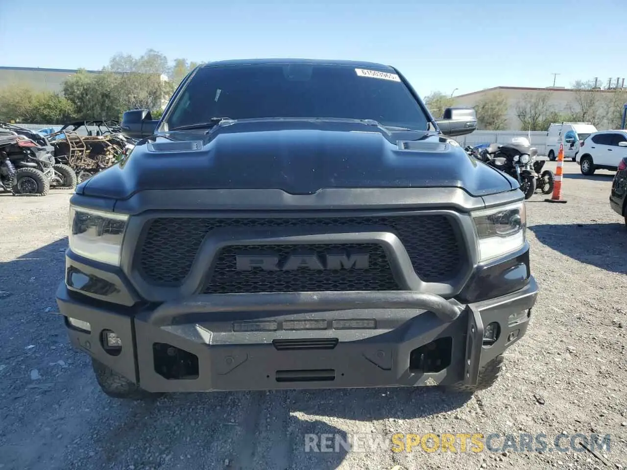 5 Photograph of a damaged car 1C6SRFLM6LN286161 RAM 1500 2020
