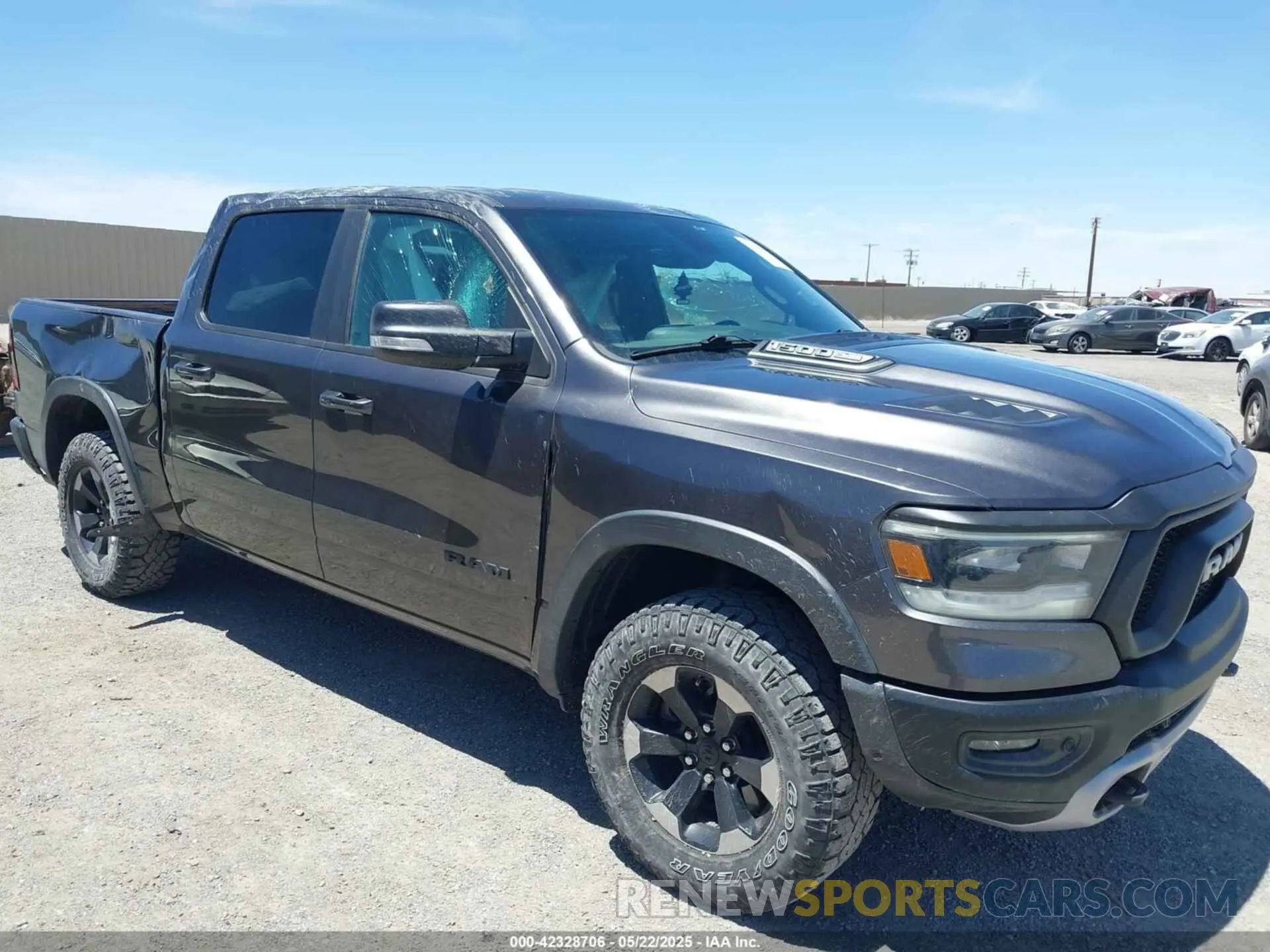 1 Фотография поврежденного автомобиля 1C6SRFLT4LN216035 RAM 1500 2020