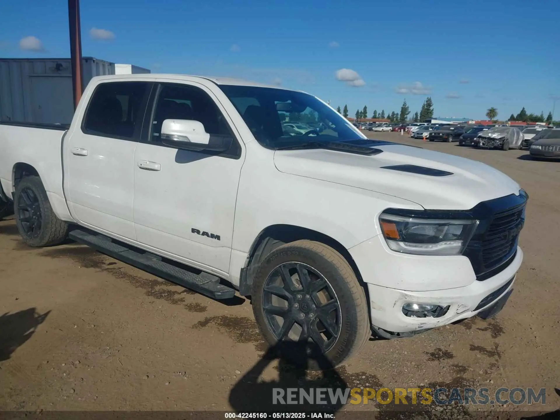 1 Photograph of a damaged car 1C6SRFLT8LN332550 RAM 1500 2020