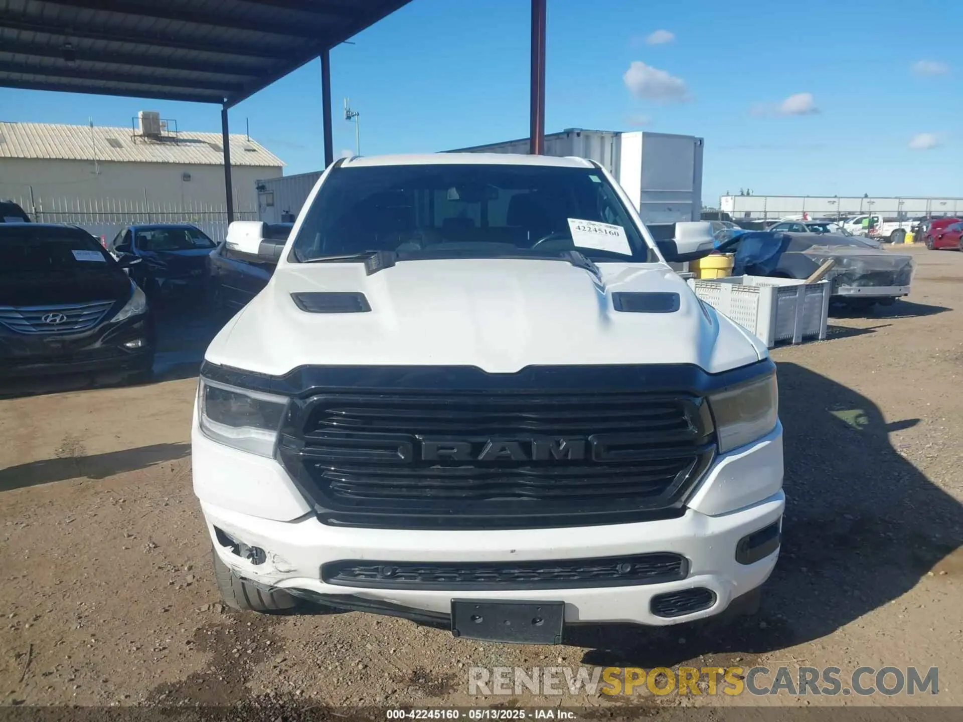 12 Photograph of a damaged car 1C6SRFLT8LN332550 RAM 1500 2020