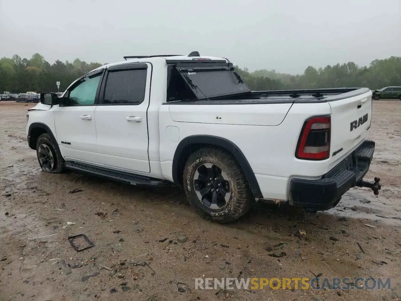 2 Фотография поврежденного автомобиля 1C6SRFLT9LN356100 RAM 1500 2020