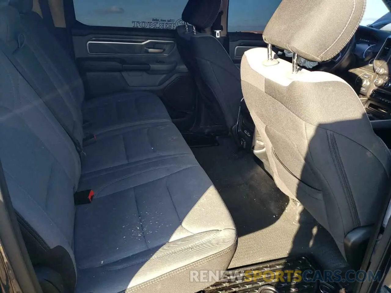 11 Фотография поврежденного автомобиля 1C6SRFMT1LN222728 RAM 1500 2020